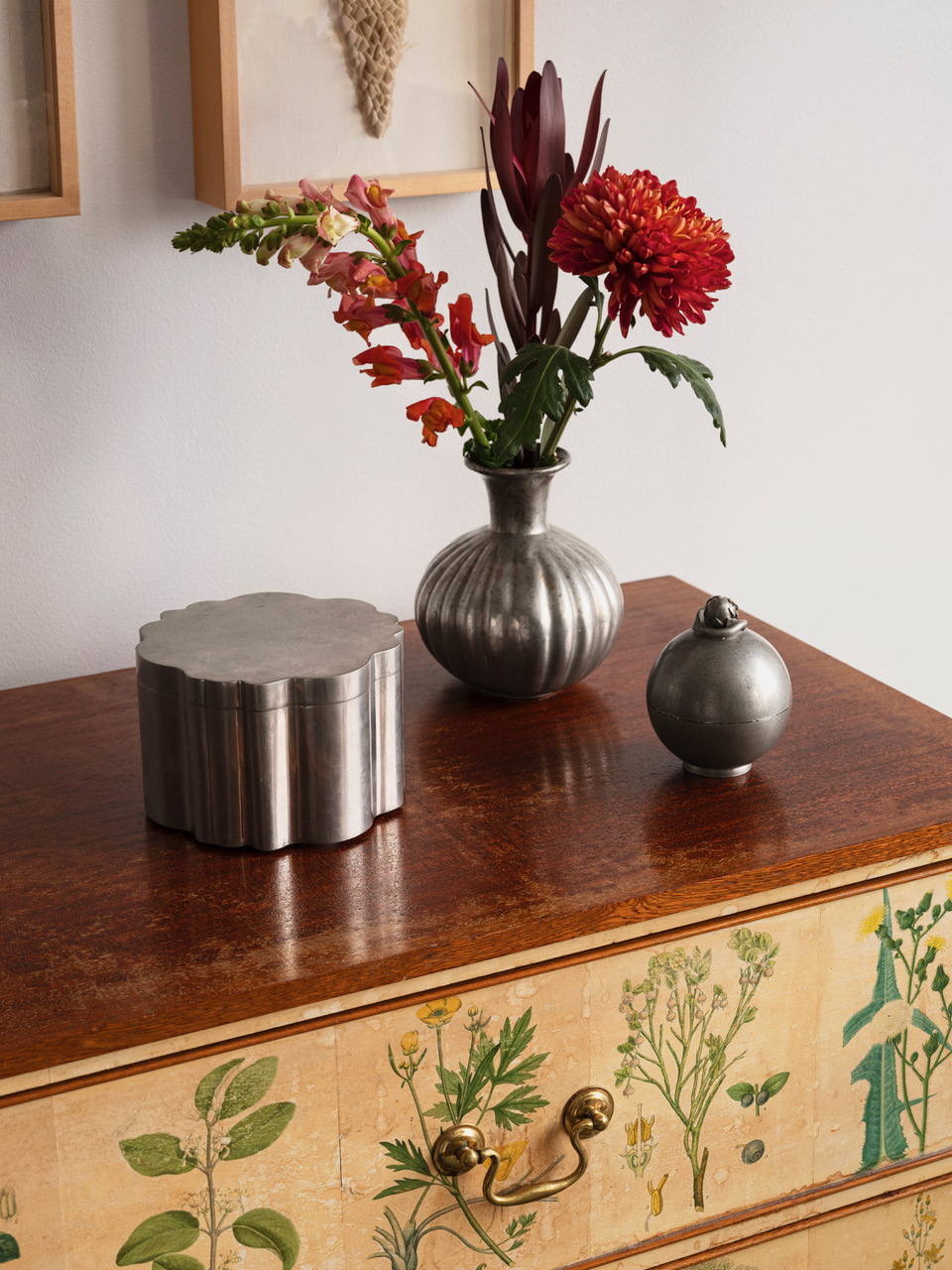 Henri Fantin-Latour、海外版超希少レゾネ、新品高級額装付 Rare Mystical Work by Henri Fantin-Latour Heads to Auction